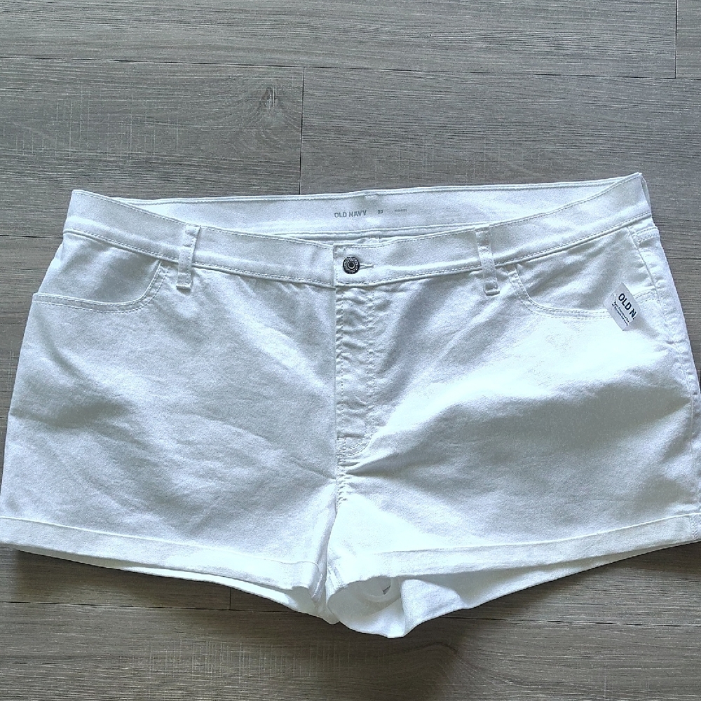 Old Navy White Women's Denim-Style Cotton Shorts